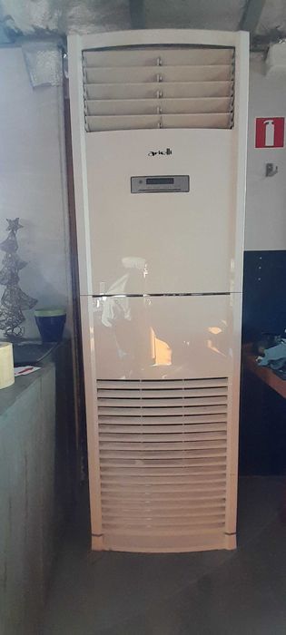 Метално Хале от термопанели 9/25м Н-3/4,5