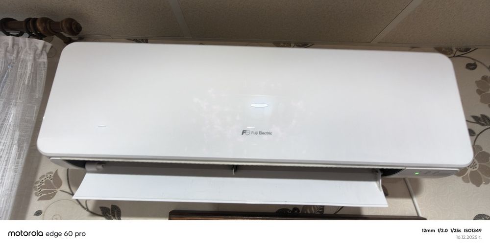 Продавам инверторен климатик