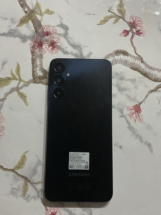 Самсунг А05s целка