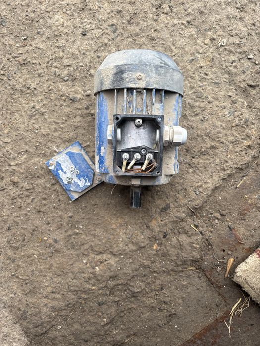 Двигатель ассинхронный «уралэлектро» 0,37квт