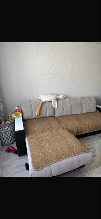 Продам угловой диван
