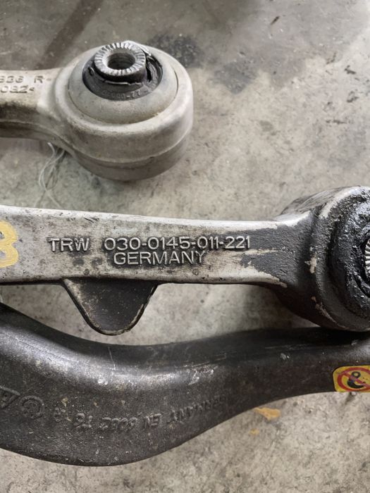 Set brațe Brat stanga / dreapta fata BMW e63 e64 seria 6