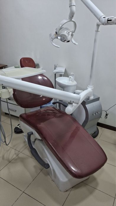 Stomatologik kreslo arendaga beriladi
