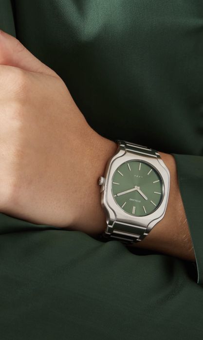 Часы D1 milano square