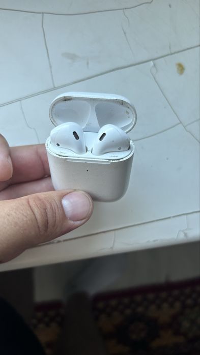 Продается наушники айрподс