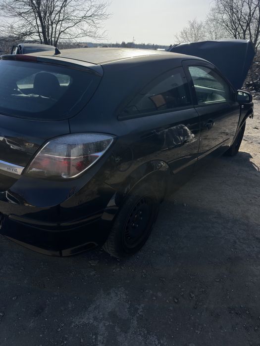Само на части! Opel Astra H GTC 1.4i Z14XEP
