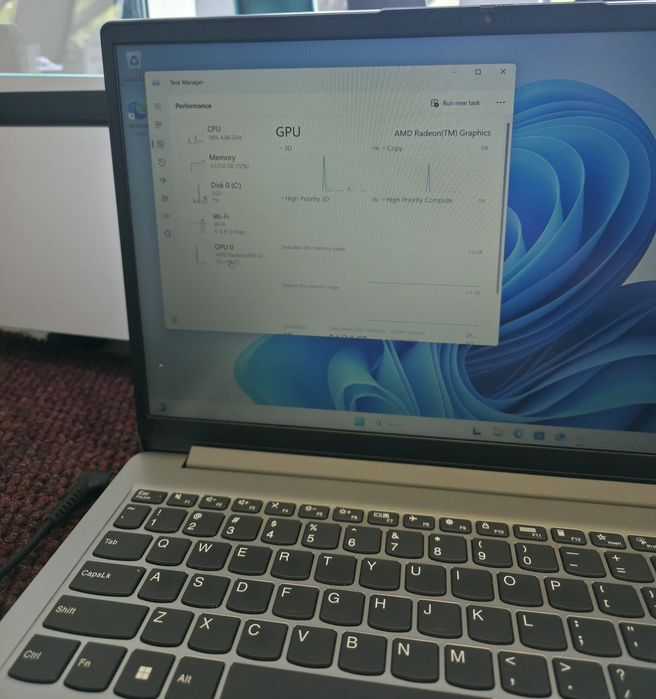 Lenovo ideapad 1