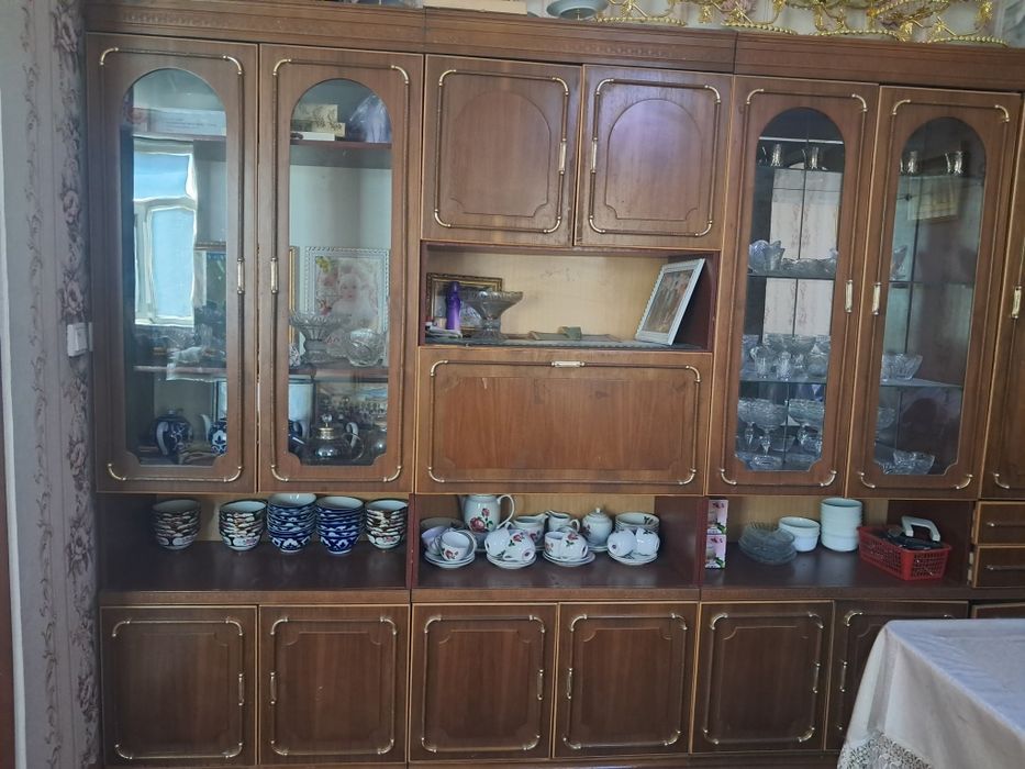 Гарнитур сатылады жағдайы жақсы