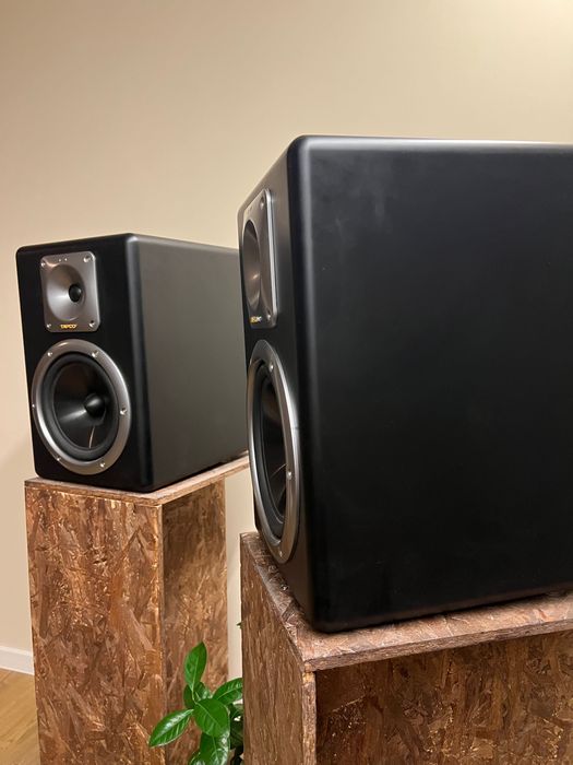 Tapco S8 – Активни студийни монитори (много добро състояние)