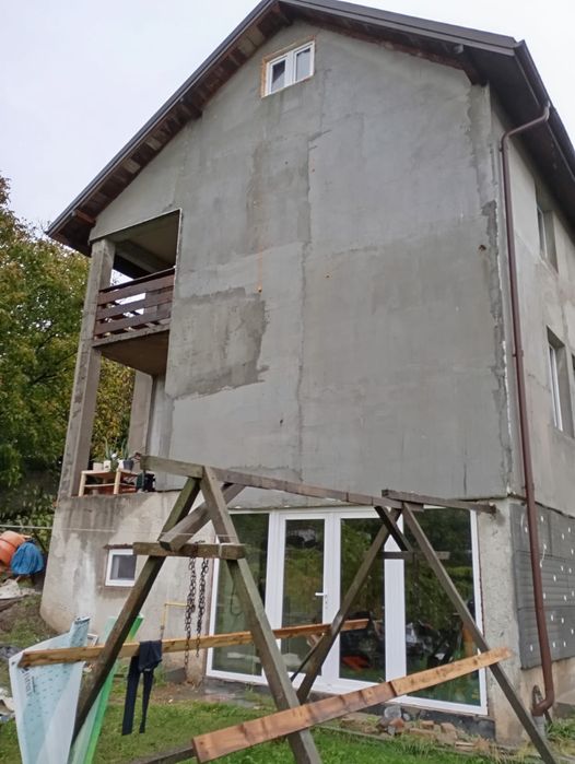 Aplicare tencuiala decorativa, adeziv, plasa, termoizolații, fațade