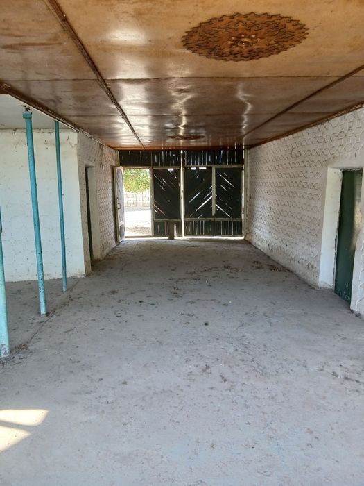 Urtasaroy hovli uchastka 10 sotix