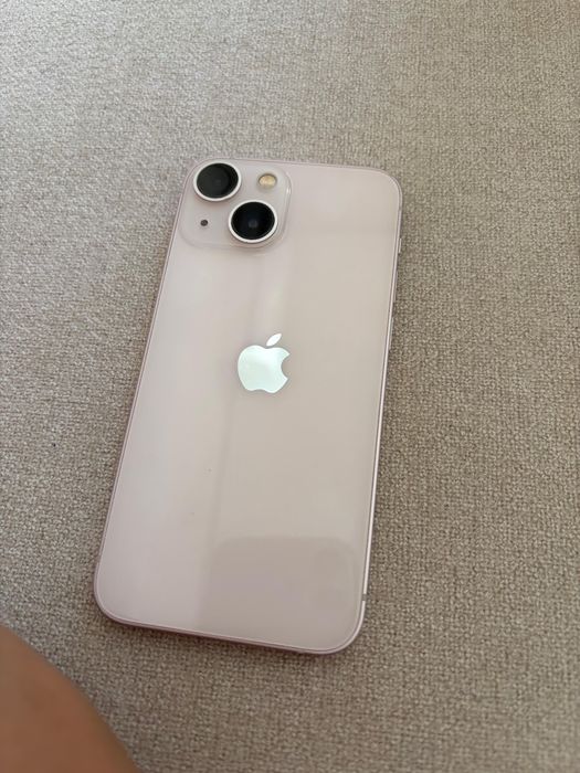 Продам Айфон 13 мини