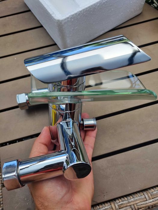 Vand baterie cada din sticla delux design