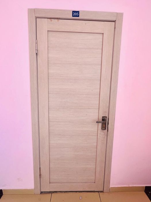 Продам двери  в хорошем состояние