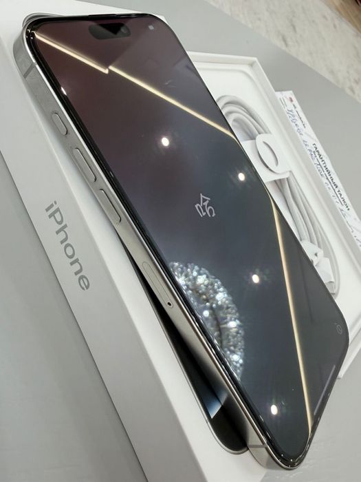 Iphone 16 pro max 256 gb white