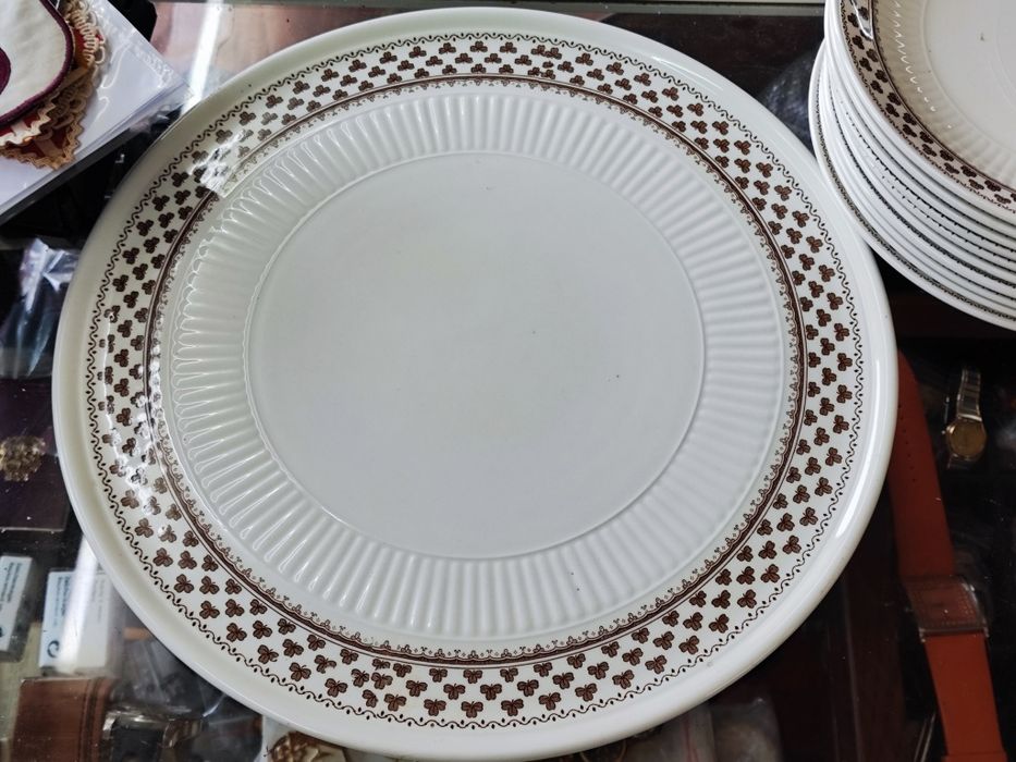 Порцеланов сервиза чаши и чинии Англия Adams