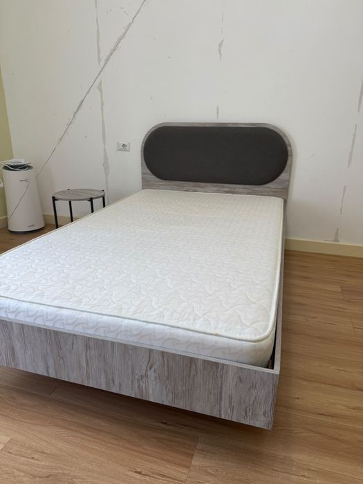 Стол кровать комод