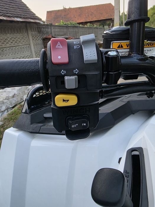 Arctic Cat 700 TRV 4x4