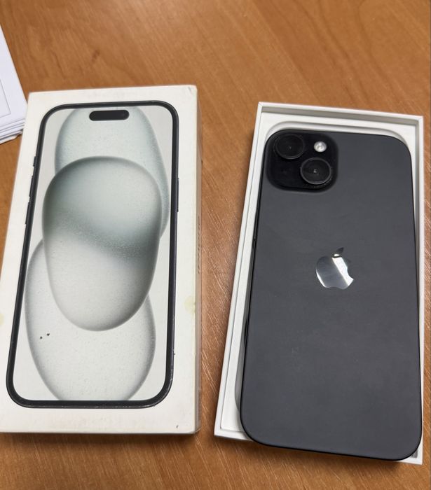Продам iPhone 15 128 гб