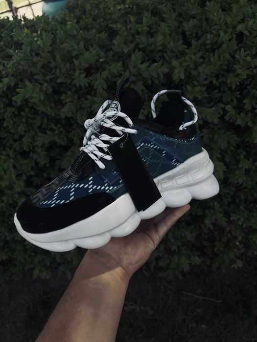 Versace Chain Reaction