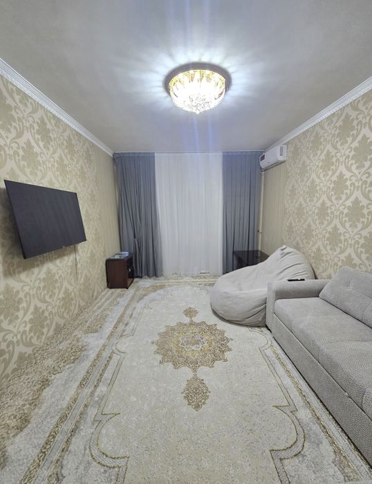 Феруза продаётся квартира 2/4/4 Эко базар