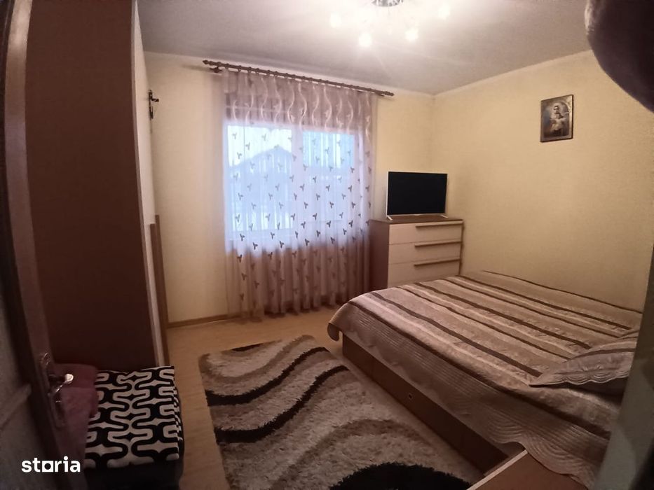 Zona Dumbravei, casa superba cu 10 ari teren