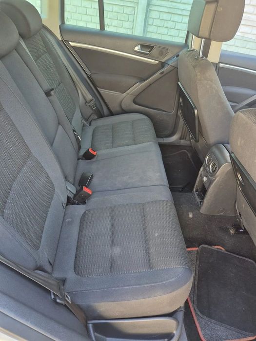 bara fata/capota/trager/faruri/aripi volkswagen tiguan 2012 2.0 cffb