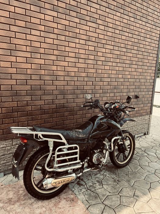 Мотоцикл 250куб желмая