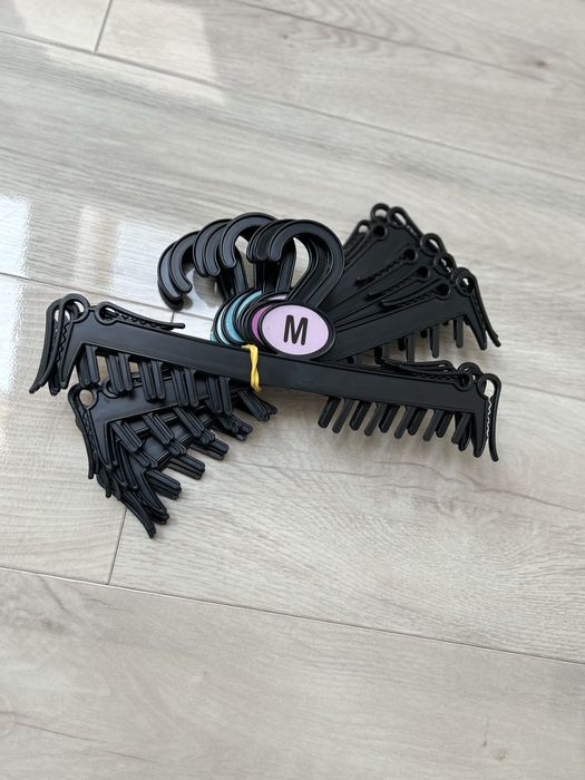 Set 10 umerașe negre din plastic