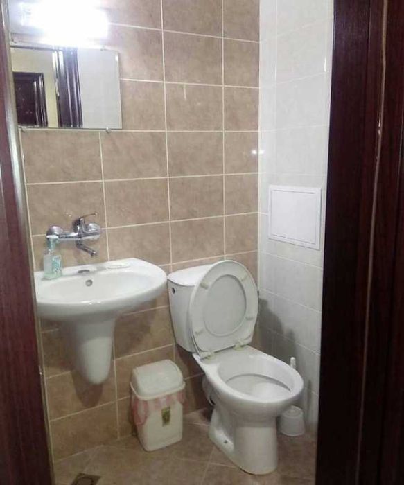 Дава се под наем Двустаен апартамент в Бургас, Център - 54 кв.м за 94.35 € - Снимка #5