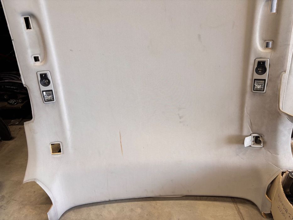 Таван  BMW X5 E70 • Светъл