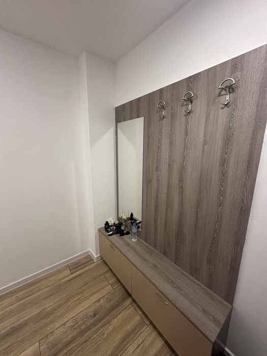 Портманто с огледало и шкаф за обувки