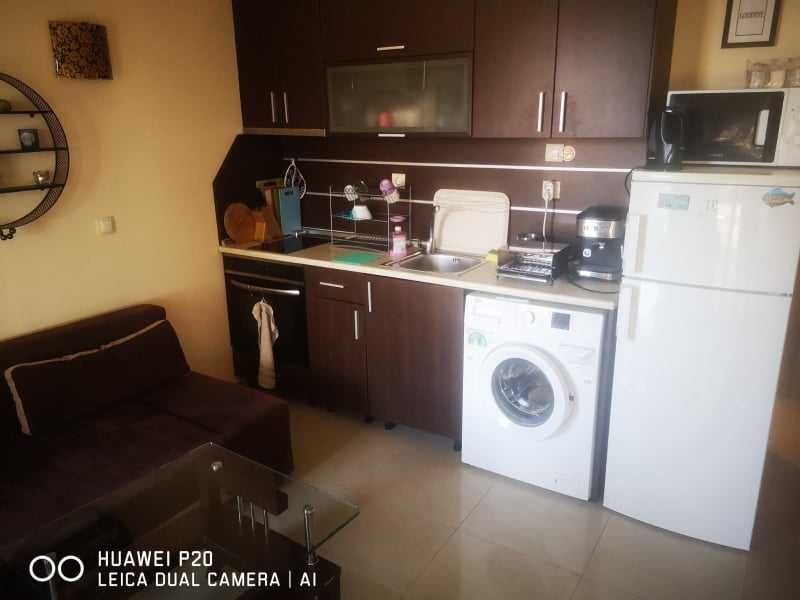 Дава се под наем Двустаен апартамент в Созопол - 50 кв.м за 210 € - Снимка #1