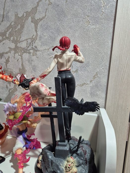 Продам фигурки аниме