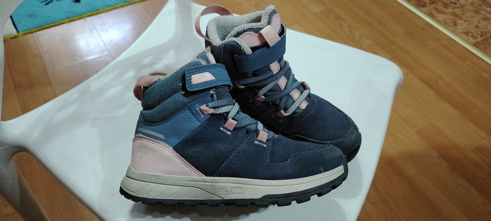 Зимни боти Quechua