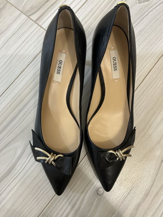 Туфли Guess