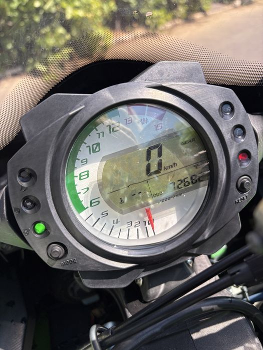 axsxkページ Kawasaki ZX-10R 2008 Braila • OLX.ro