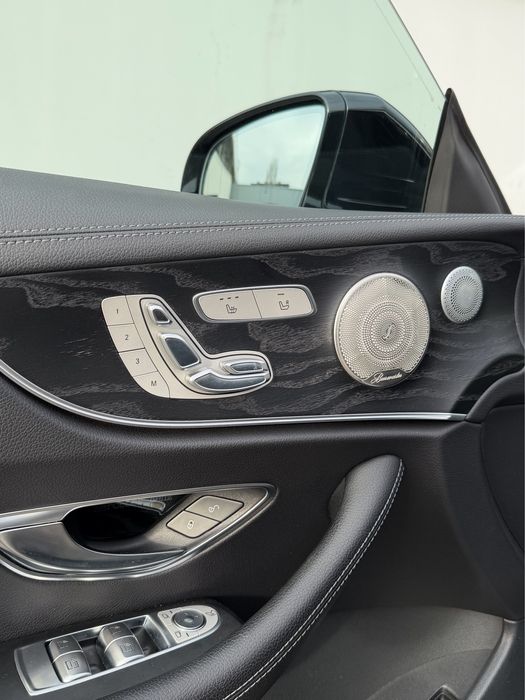 Mercedes Benz E220 / w213 / c238 / Burmester / Pano / 53 amg