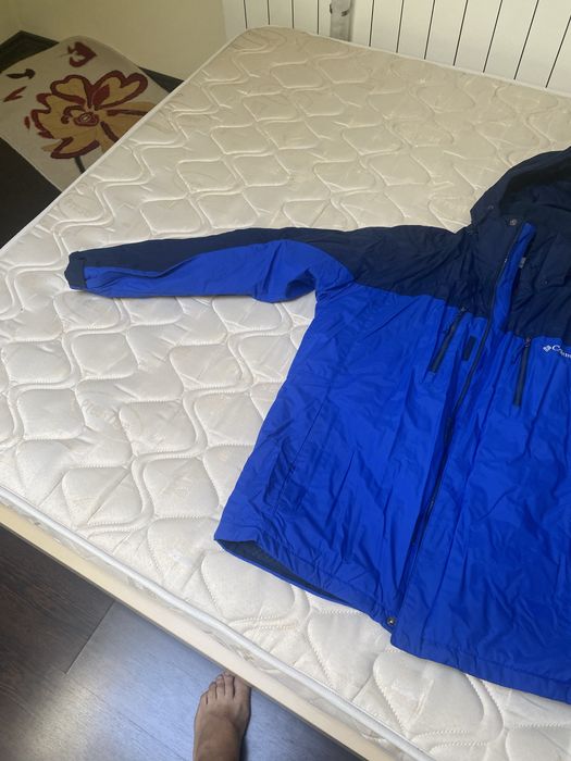 Vind geaca columbia originala marimea L