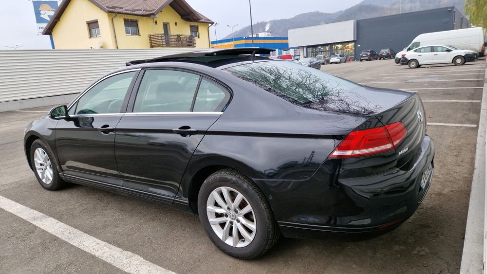 Volkswagen Passat 2.0TDI 150cp 2019 DSG panoramic distronic navi mare