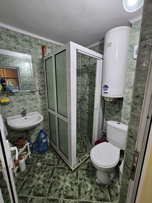 Продава се Тристаен апартамент в Омуртаг - 73 кв.м за 664 €/кв.м - Снимка #5