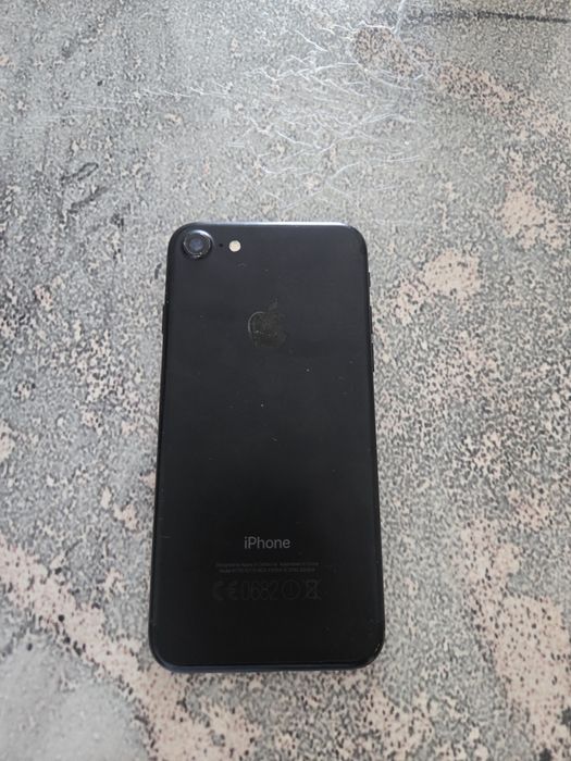 IPhone 7 идеал 82 ёмкость