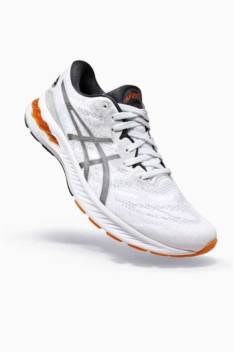 Беговые кроссовки ASICS Gel-Nimbus 23, размеры от 40 до 45.