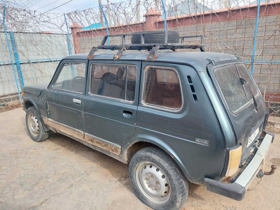 Нива 5 есік  500 000 тенге