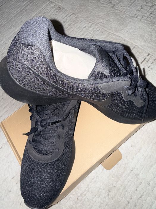 Крассовки от Nike