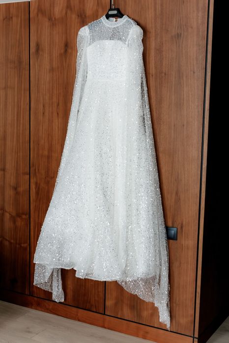 Продаю свадебное платье