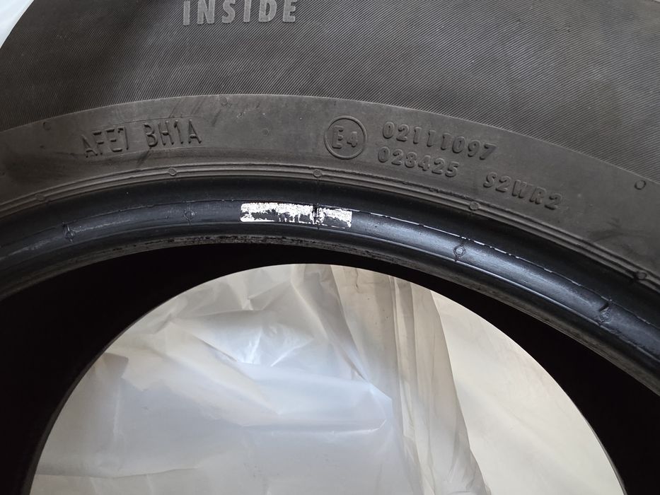 Continental vara - 235/55/19 XL V