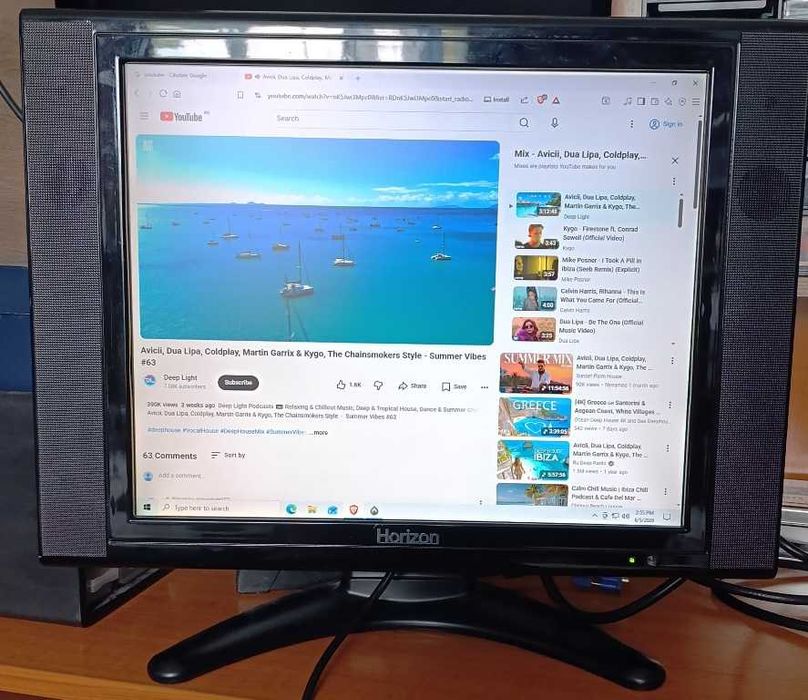 Monitor Horizon cu tv tuner incorporat.