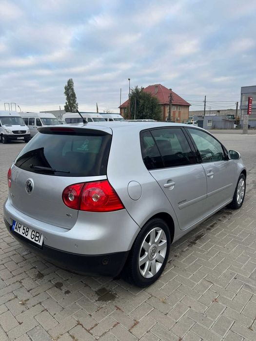 VW Golf 5 United 1.6 MPi + GPL 102 Cp 2009