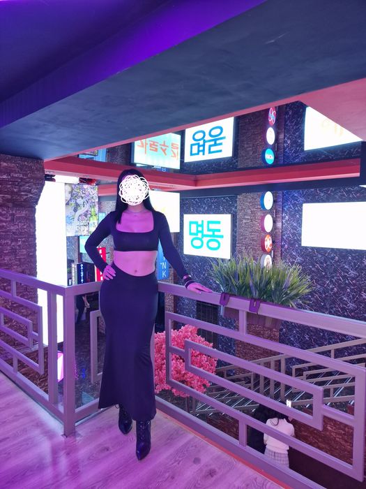 Платья модные см.фото